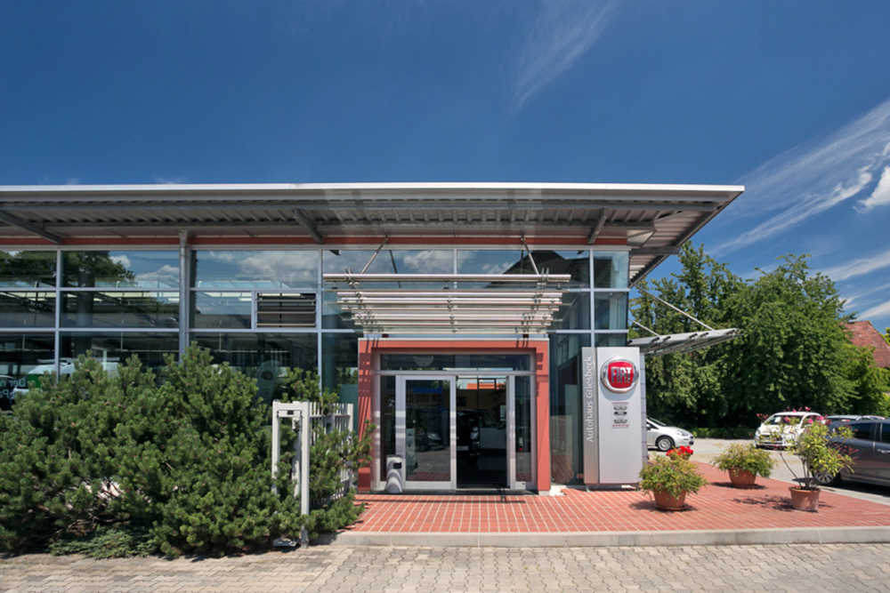 Autohaus Griesbeck Straubing | kress aumeier architekten