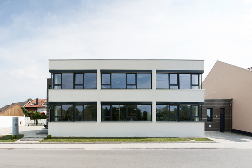 Geschäftshaus IMH Hengersberg | kress aumeier architekten